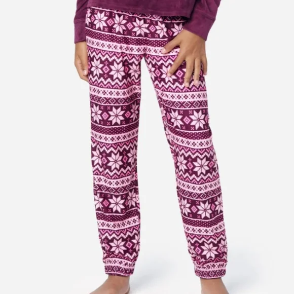 Graphic and Patterned Pajama set - Picture 4 of 4